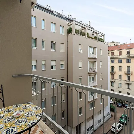 Apartamento 1br Uberto Visconti Di Modrone A With Balcony In *